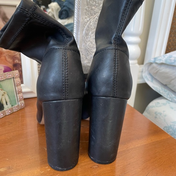 Steve Madden Urbanite Open Toe 4 in. Round Heel Ankle Bootie Black - Picture 3 of 3